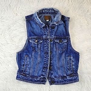 American Eagle Women's Denim Vest Size Medium